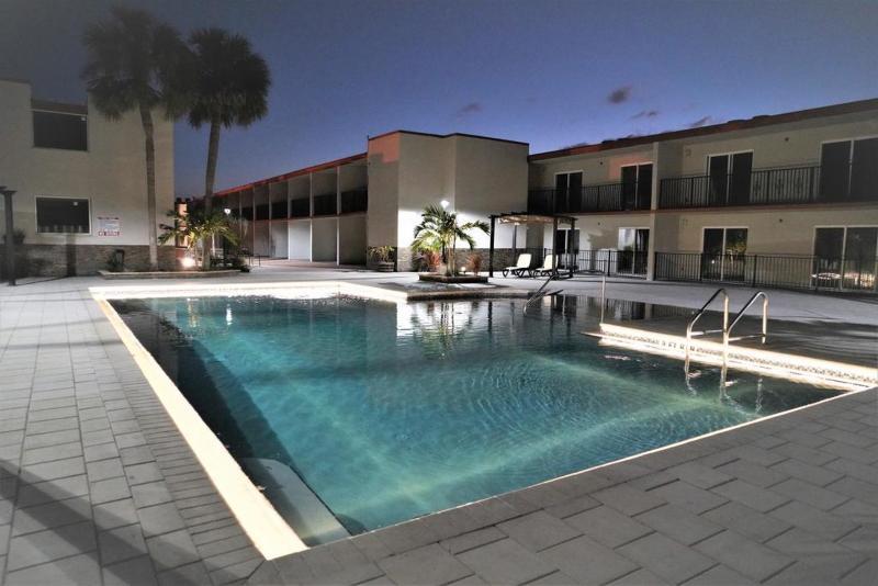 Hawthorn Suites By Wyndham Kissimmee Gateway מראה חיצוני תמונה